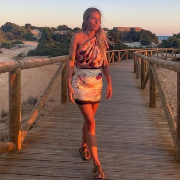 Zara 3-in-1 Limited Edition Printed Silk Hankerchief Dress - Picture 11 of 16